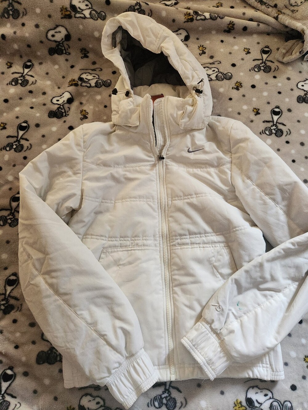 Nike Y2K 2000s White Puffer Jacket